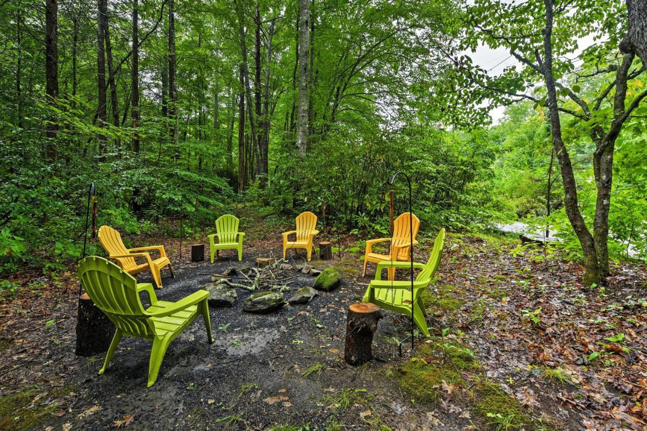 Serene Creekside Cottage Near Asheville Fire Pit Candler المظهر الخارجي الصورة